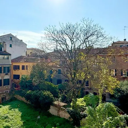 Moretta - Historical Center Апартаменты