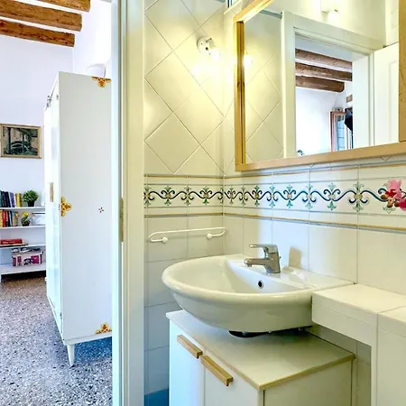 Moretta - Historical Center Apartment *