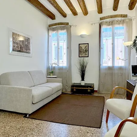 Apartment Moretta - Historical Center