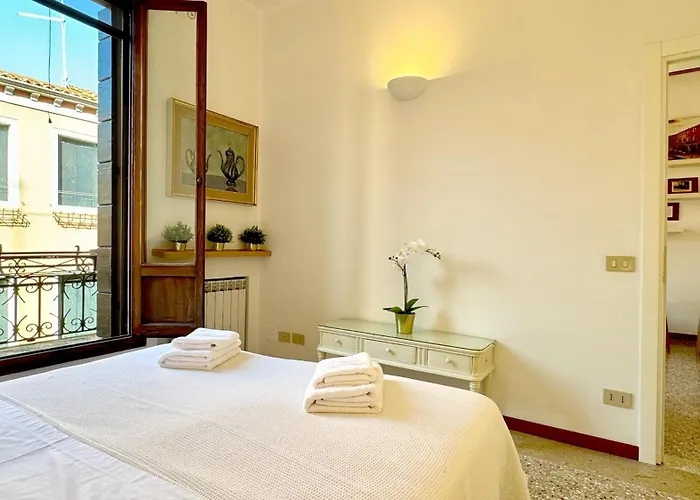 Moretta - Historical Center Venice