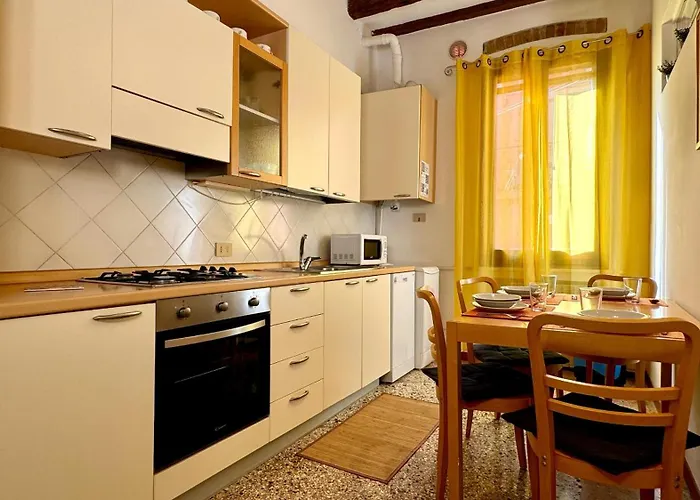 Moretta - Historical Center