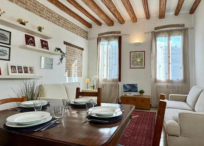 Moretta - Historical Center Apartment